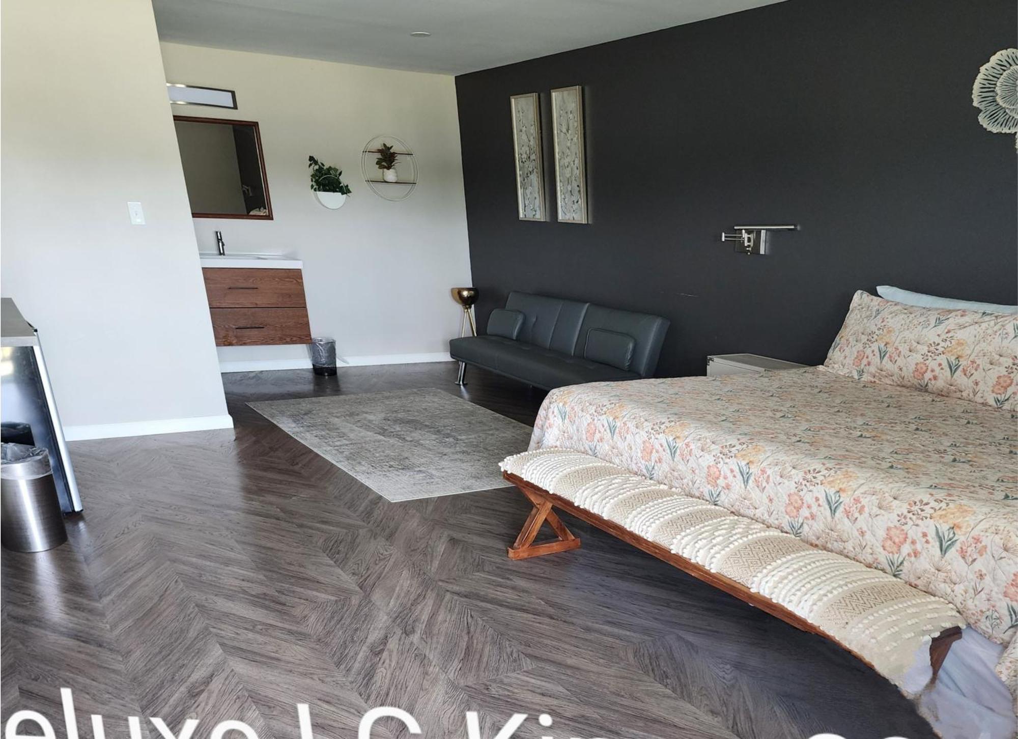 Hotel Lake Anna Glenora Екстериор снимка