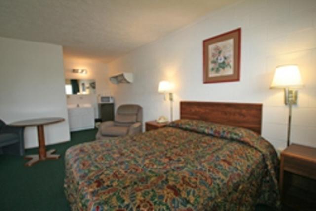 Hotel Lake Anna Glenora Стая снимка