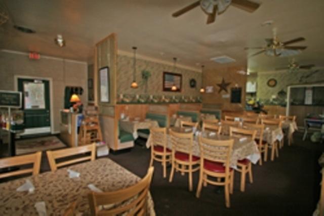 Hotel Lake Anna Glenora Екстериор снимка