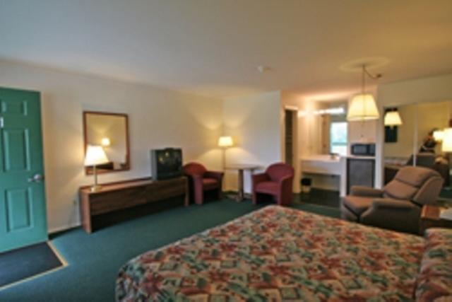Hotel Lake Anna Glenora Стая снимка